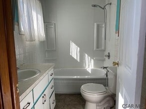 532 1st St in Windber, PA - Building Photo - Building Photo