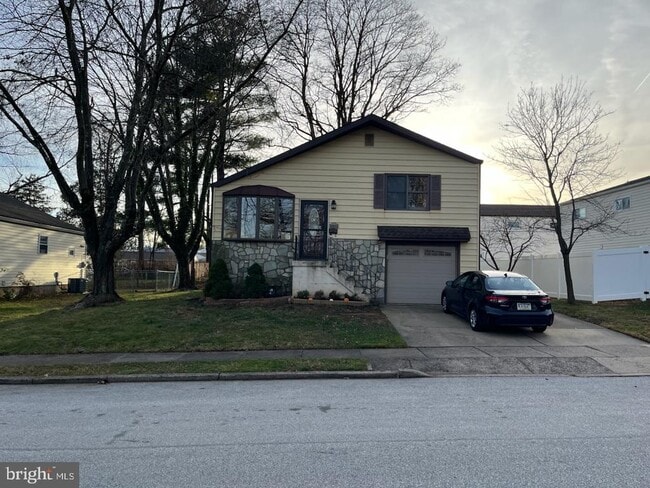 2832 Jefferson Ave in Glenside, PA - Building Photo - Building Photo