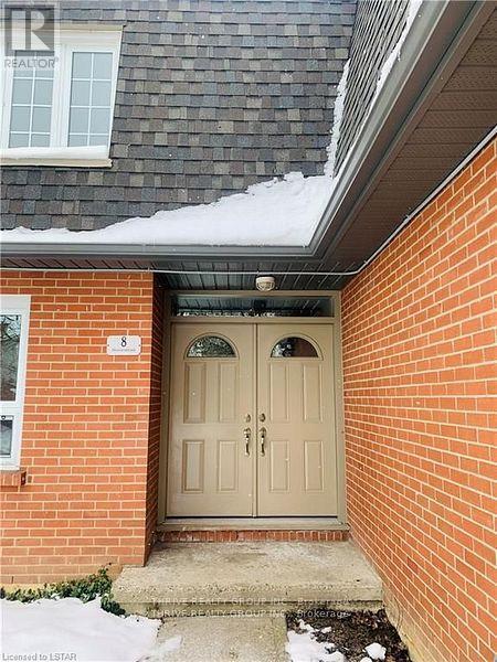 property at 8 Homestead Crescent