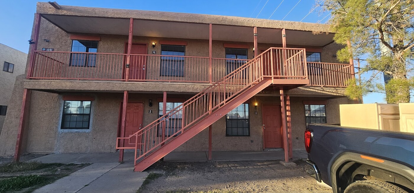 1091 Branson Ave, Unit Branson #3 in Las Cruces, NM - Building Photo