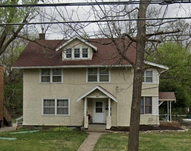 property at 3903 University Ave