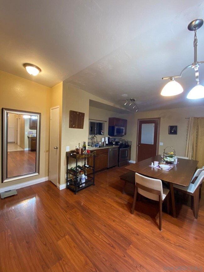1738 Canyon Rd in Spring Valley, CA - Building Photo - Building Photo
