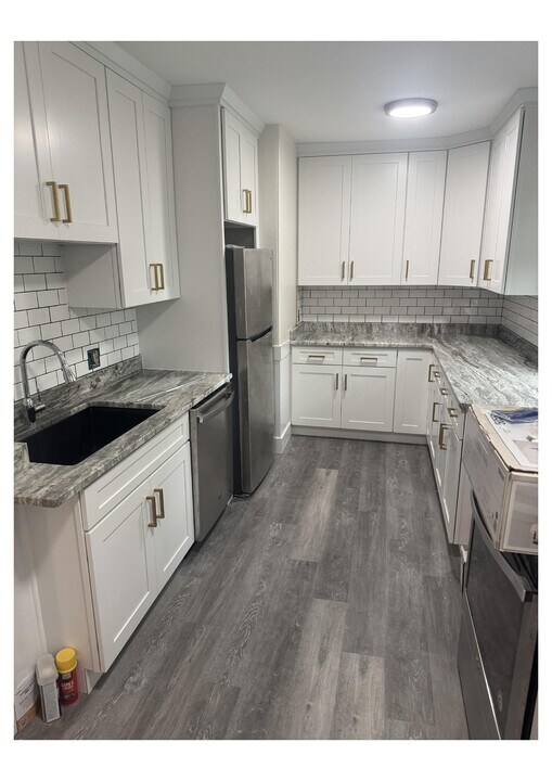 994 Somerville St, Unit 2 in Manchester, NH - Foto de edificio