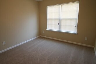 1425 Autumn Creek Ct in Rock Hill, SC - Building Photo - Building Photo