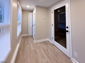 36 Cortlandt Pl in Tenafly, NJ - Building Photo - Building Photo