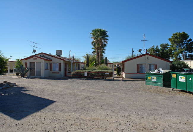 Sunbeam Motel in Tucson, AZ - Building Photo - Building Photo