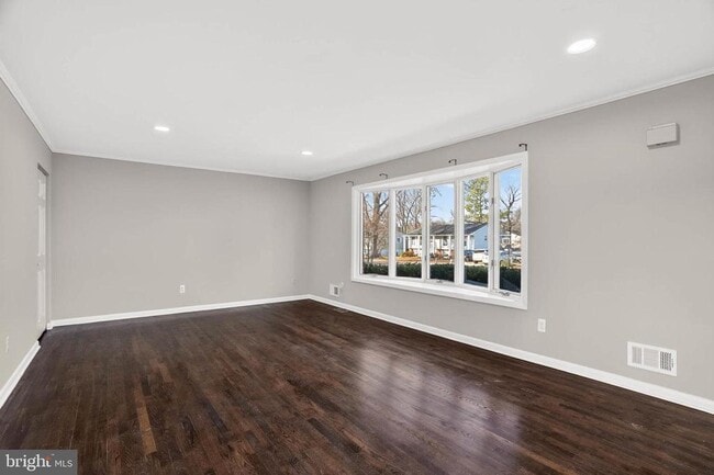 927 Juliet Ln in Arnold, MD - Building Photo - Building Photo