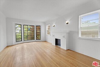 228 3rd Ave in Los Angeles, CA - Building Photo - Building Photo