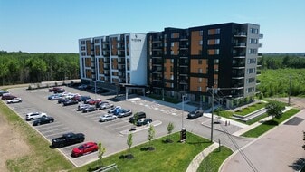 Vizion in Moncton, NB - Building Photo
