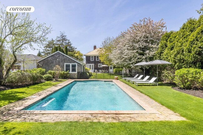 property at 86 Hildreth St