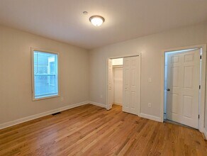 44 Cogswell Ave, Unit 3 in Cambridge, MA - Building Photo - Building Photo