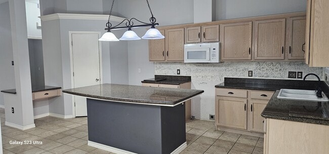 6701 Riding Wind Dr in Corpus Christi, TX - Building Photo - Building Photo