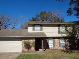 15426 Swan Creek Dr in Houston, TX - Building Photo