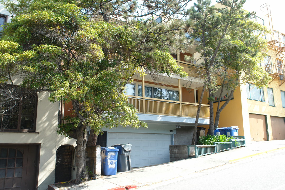 2315 Hearst Ave in Berkeley, CA - Building Photo