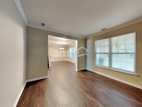 13207 Meadowmere Rd in Huntersville, NC - Foto de edificio - Building Photo