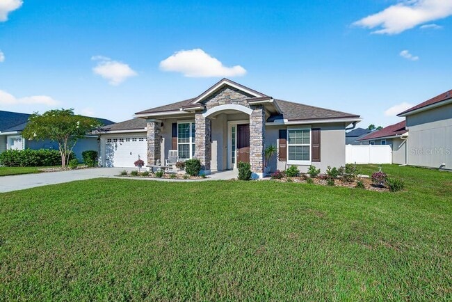 86434 Moonlit Walk Cir in Yulee, FL - Building Photo - Building Photo