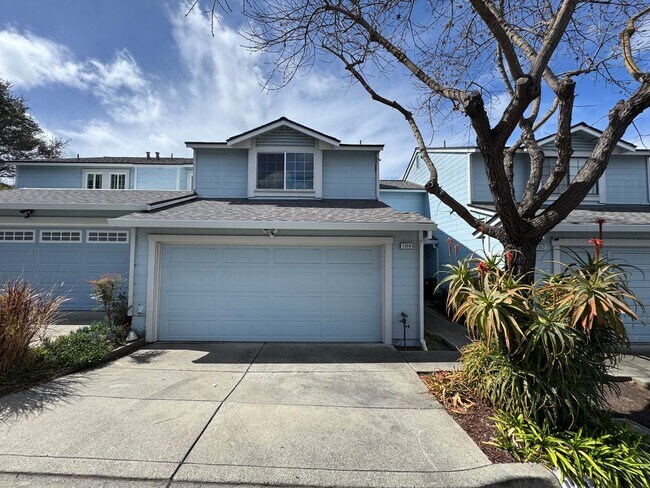property at 1314 Blue Oak Ct