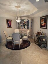888 Brickell Key Dr, Unit 2110 in Miami, FL - Building Photo - Building Photo