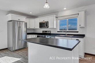 1740 Harmony Heights Ln in Rapid City, SD - Building Photo - Building Photo