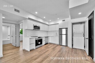 1240 Magnolia Avenue in Los Angeles, CA - Building Photo - Building Photo