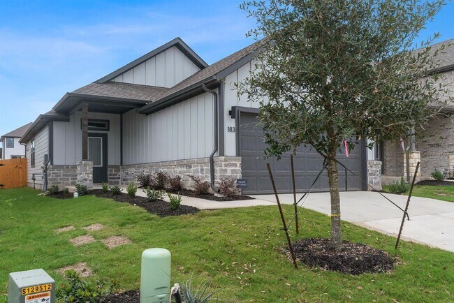 183 Coppers Wy in Elgin, TX - Building Photo - Building Photo