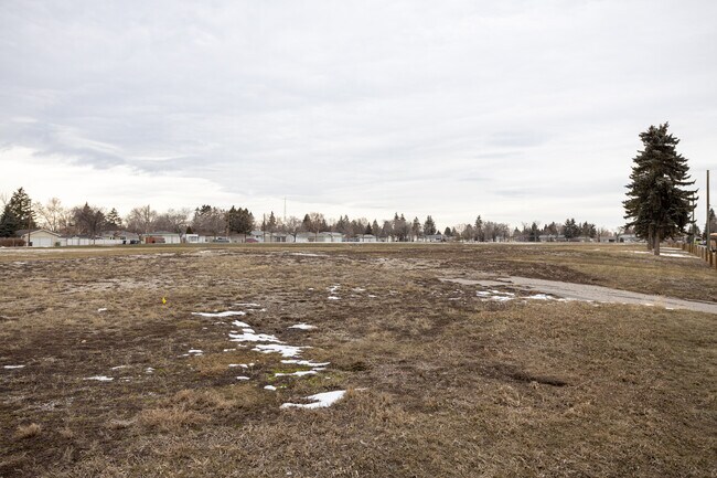 1530 34 St SE