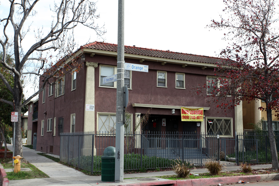 Hellman Apartments in Long Beach, CA - Building Photo