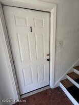 1519 Azalea Terrace in Jacksonville, FL - Building Photo