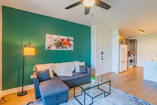 6610 N 93rd Ave in Glendale, AZ - Building Photo