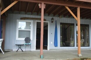 5307 Rehklau Rd SE in Olympia, WA - Building Photo