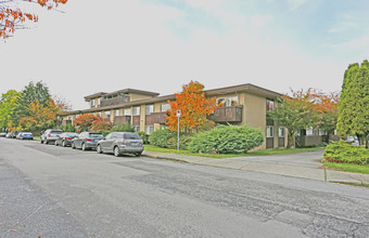 Delmonico Apartments in Burnaby, BC - Building Photo - Primary Photo