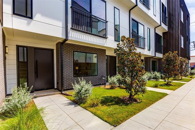 4517 Munger Ave in Dallas, TX - Building Photo - Building Photo
