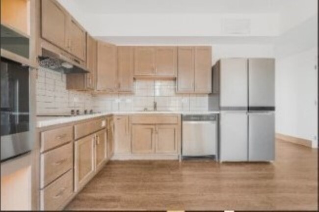 55 Bartlett Station Dr, Unit 304 in Boston, MA - Foto de edificio - Building Photo