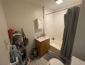 15 Fairmount St, Unit H in Medford, MA - Building Photo - Building Photo