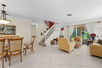 8492 Breezy Oak Way in Boynton Beach, FL - Building Photo - Building Photo