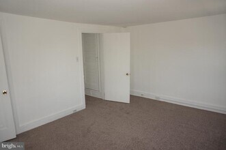 727 Haws Ave in Norristown, PA - Building Photo - Building Photo