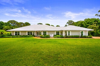 7903 Plantation Lakes Dr in Port St. Lucie, FL - Building Photo - Building Photo