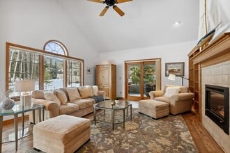 1030 Mountain Park Dr in Whitefish, MT - Building Photo - Building Photo