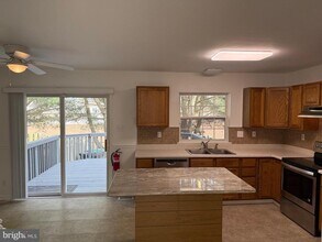 3 Coachlight Dr in Sicklerville, NJ - Building Photo - Building Photo