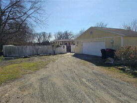 1616 Milrany Ln in Melissa, TX - Building Photo