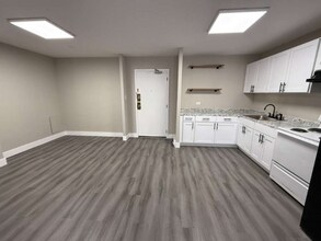 1112 Riverside Ave. in Trenton, NJ - Building Photo - Building Photo