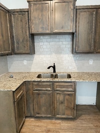 2424 Duntov Dr photo'