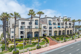 Pier Colony in Huntington Beach, CA - Building Photo - Building Photo