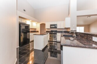 6017 Ingenue Rd in North Las Vegas, NV - Building Photo - Building Photo