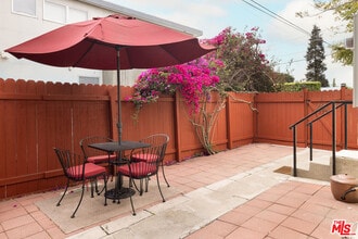 1710 Glyndon Ave in Los Angeles, CA - Building Photo - Building Photo