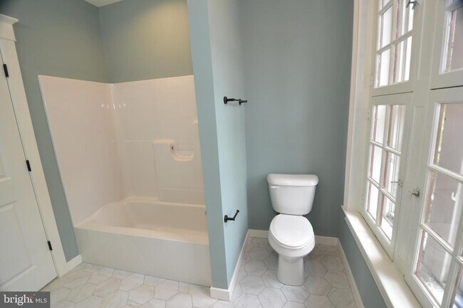 235 W Main St in Salisbury, MD - Building Photo - Building Photo