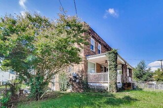 3905 9th St SE in Washington, DC - Building Photo - Building Photo
