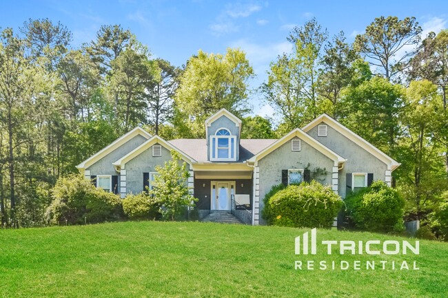 property at 220 Pepperdine Way