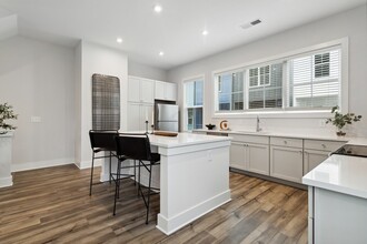 Kennett 776 in Atlanta, GA - Building Photo - Building Photo