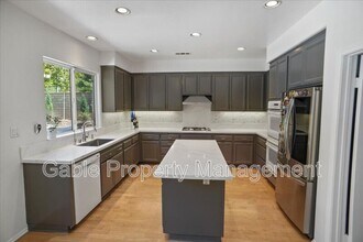 14289 Wrangell Ln in Santa Clarita, CA - Building Photo - Building Photo